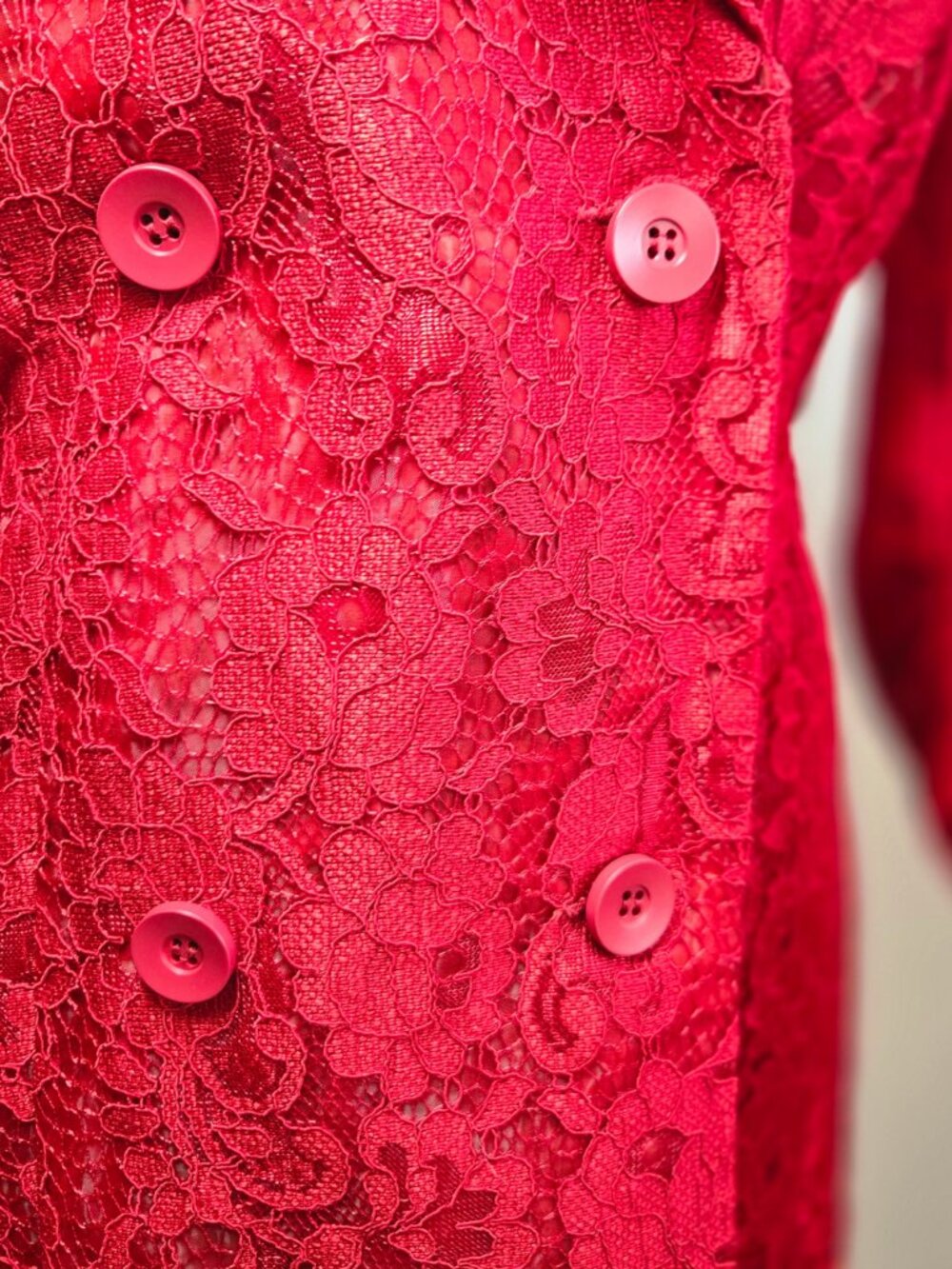 Iconic Lulus Red Lace Overcoat size S - Picture 10 of 13